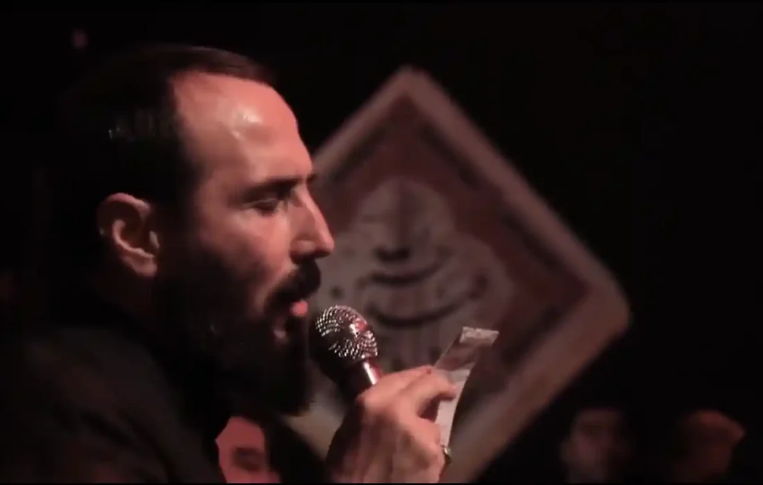 خودم رو با سینه زدن به قتلگاه میکشم